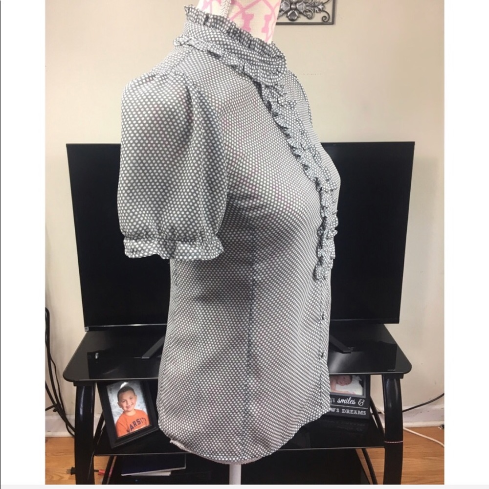 Fossil ruffled button down blouse - Picture 2 of 4